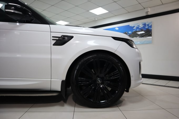 2025 Land Rover Range Rover Sport