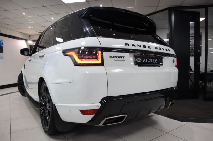 2025 Land Rover Range Rover Sport