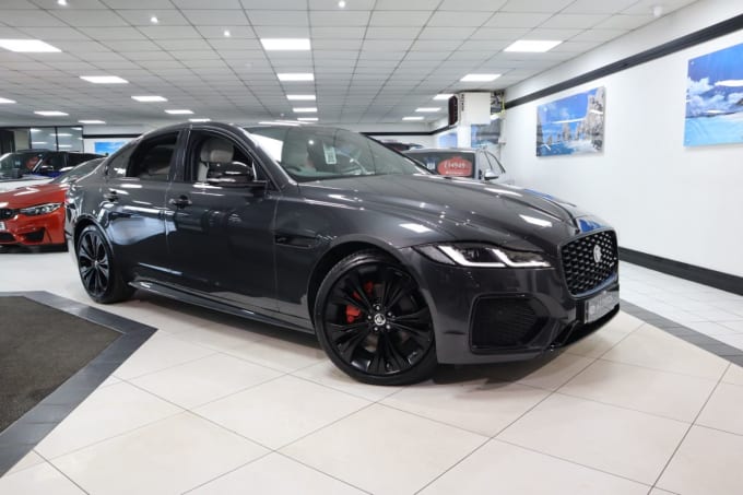 2025 Jaguar Xf