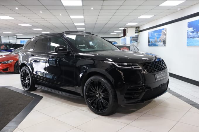 2025 Land Rover Range Rover Velar