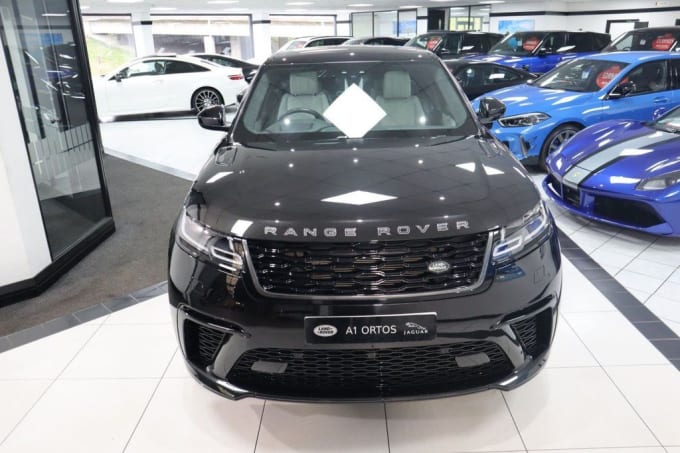 2025 Land Rover Range Rover Velar