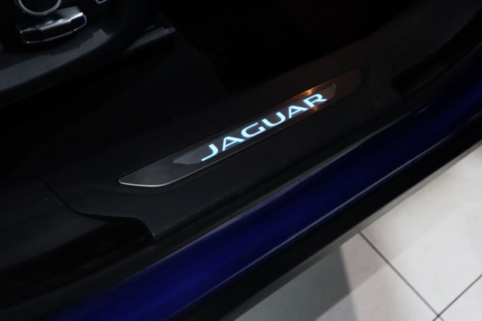 2019 Jaguar F-pace