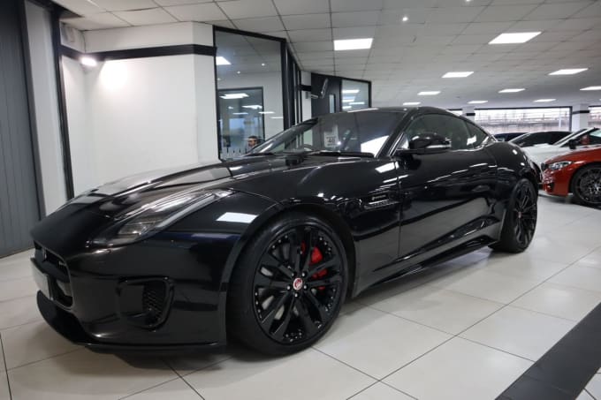 2025 Jaguar F-type