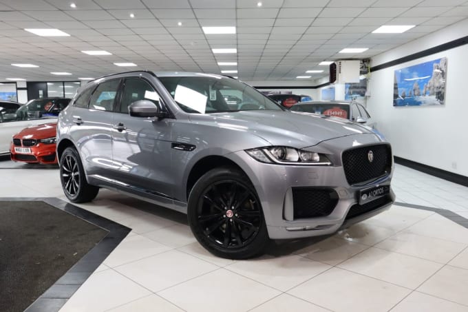 2025 Jaguar F-pace