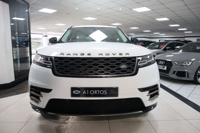 2025 Land Rover Range Rover Velar