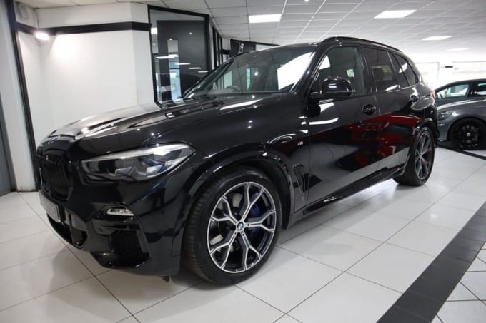 2025 BMW X5