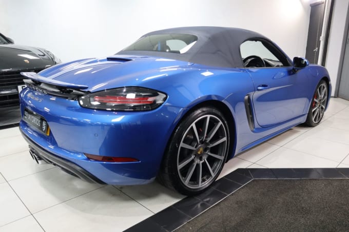 2025 Porsche 718 Boxster