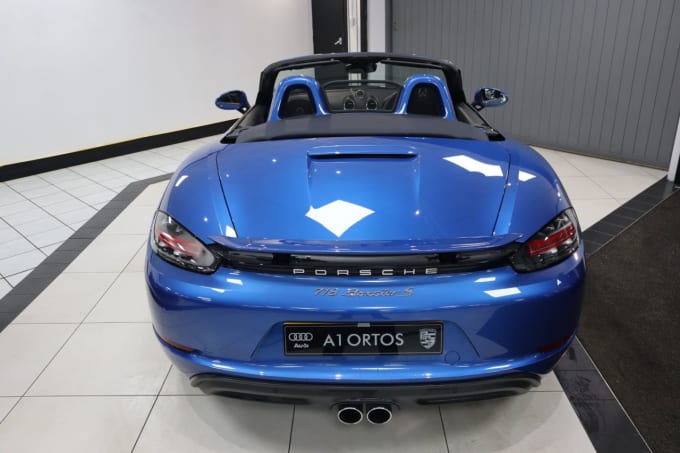 2025 Porsche 718 Boxster