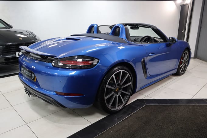 2025 Porsche 718 Boxster