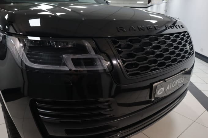 2025 Land Rover Range Rover