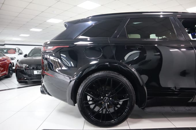 2025 Land Rover Range Rover Velar