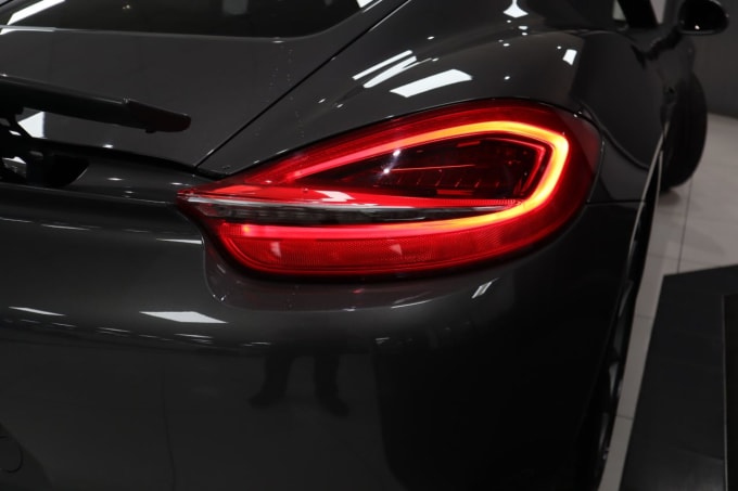 2025 Porsche Cayman