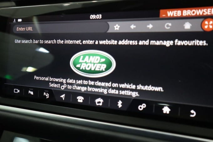 2025 Land Rover Range Rover Velar