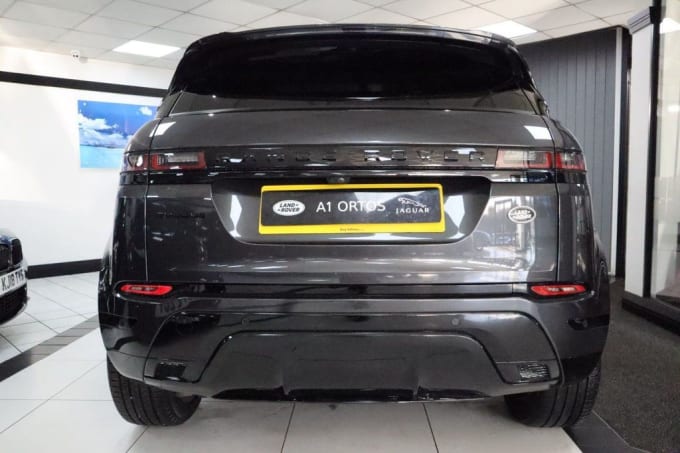 2025 Land Rover Range Rover Evoque