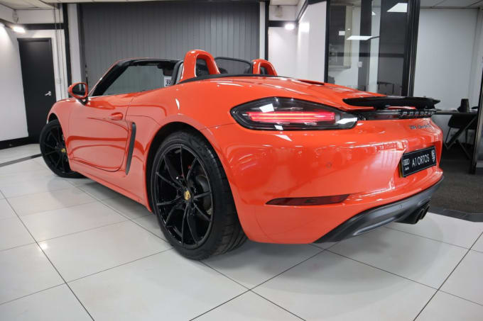 2025 Porsche 718 Boxster