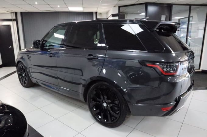 2025 Land Rover Range Rover Sport