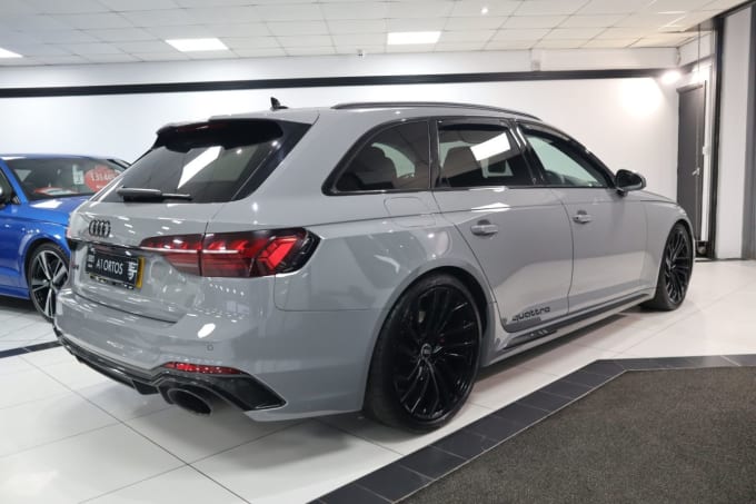 2025 Audi Rs4 Avant