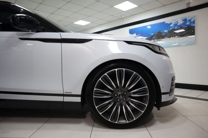 2025 Land Rover Range Rover Velar