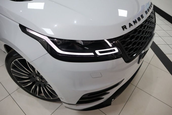 2025 Land Rover Range Rover Velar