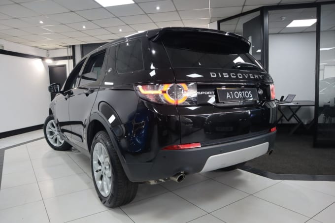 2025 Land Rover Discovery Sport