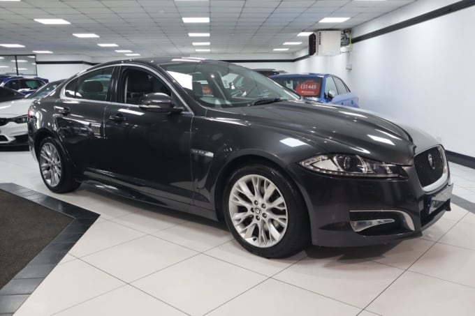 2025 Jaguar Xf