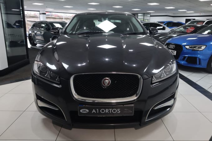 2025 Jaguar Xf