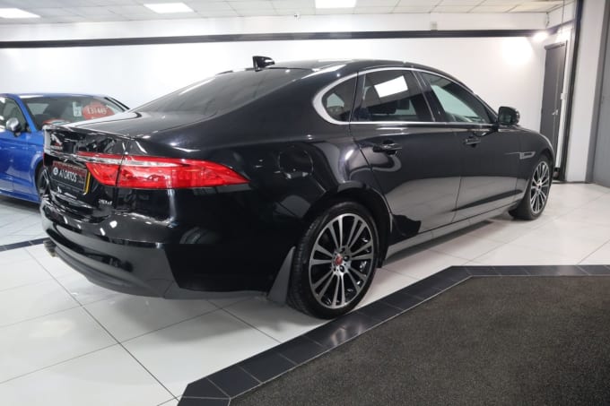 2025 Jaguar Xf