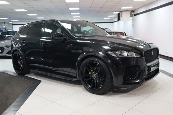 2025 Jaguar F-pace