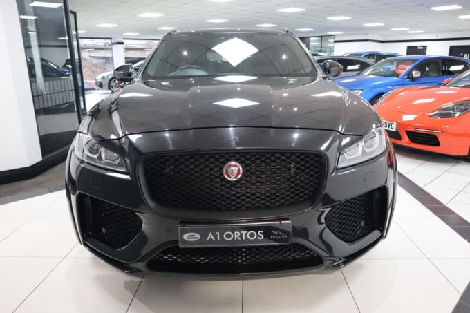 2025 Jaguar F-pace