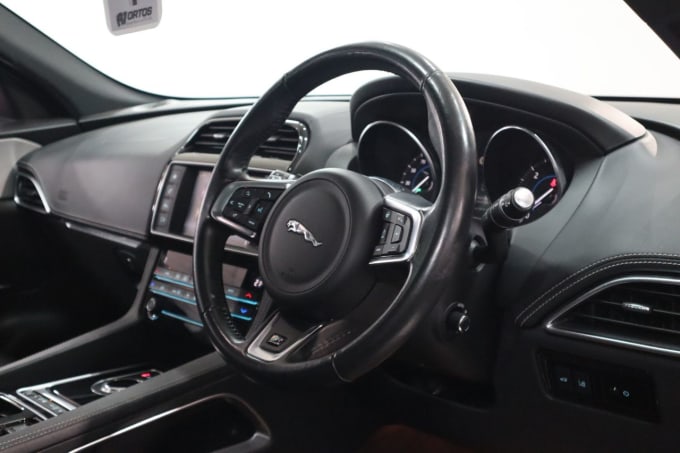 2025 Jaguar F-pace