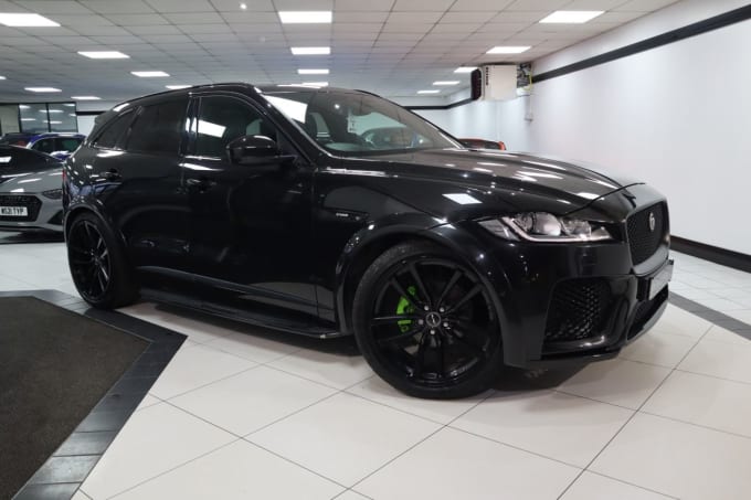 2025 Jaguar F-pace