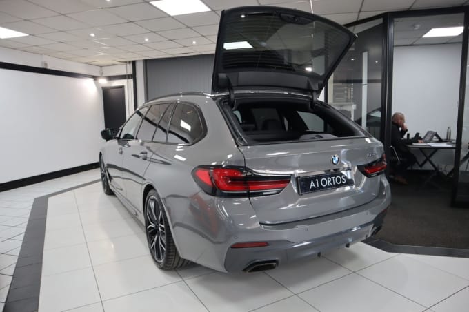 2025 BMW 5 Series