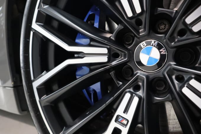 2025 BMW 5 Series