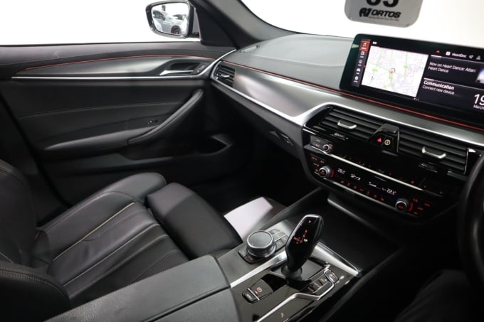 2025 BMW 5 Series