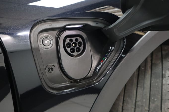 2025 Porsche Taycan