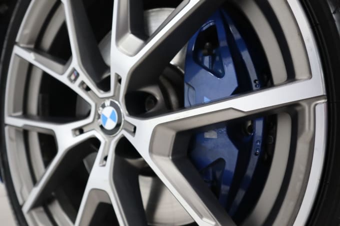 2025 BMW 8 Series