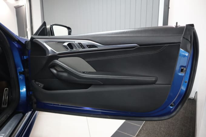 2025 BMW 8 Series