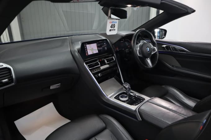 2025 BMW 8 Series