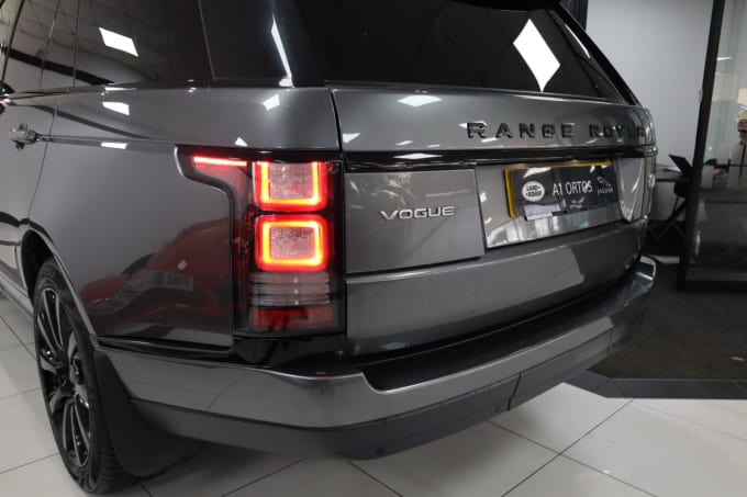 2025 Land Rover Range Rover