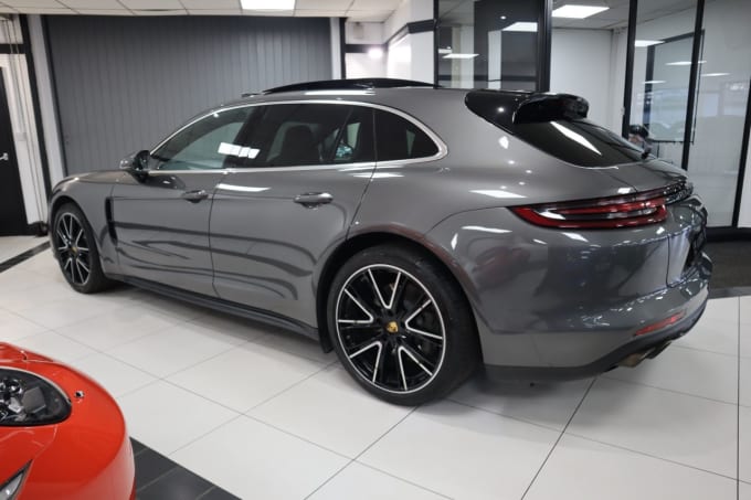 2025 Porsche Panamera