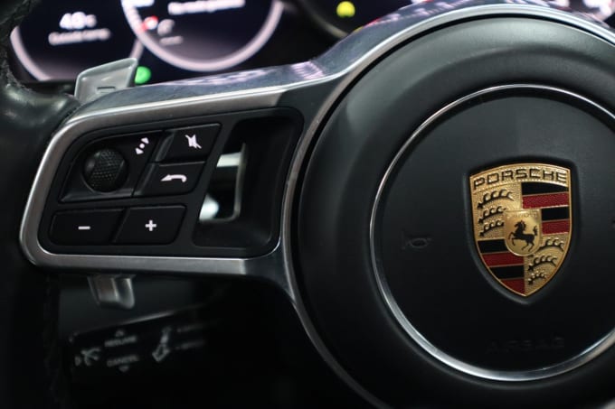 2025 Porsche Panamera