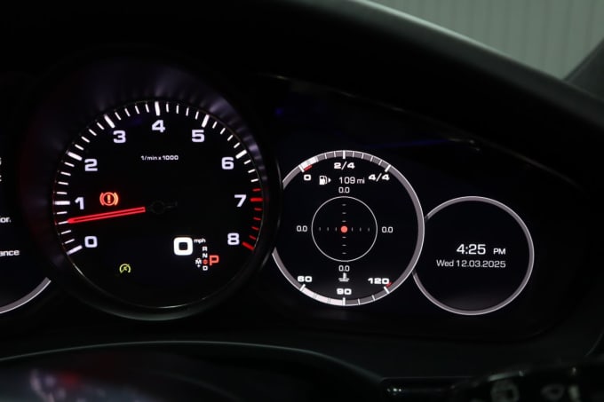 2025 Porsche Panamera