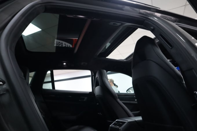 2025 Porsche Panamera