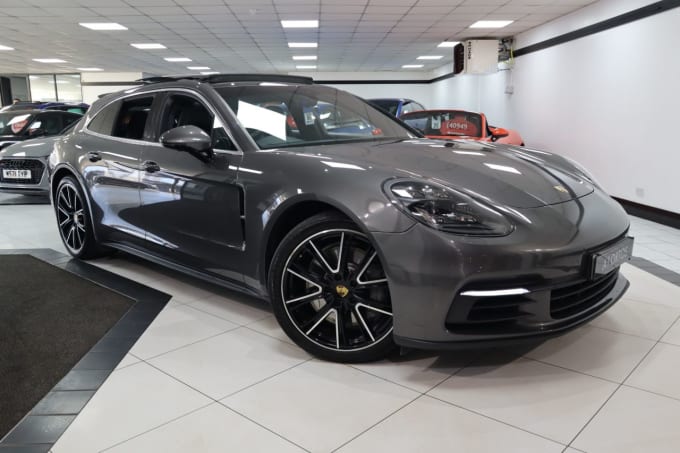 2025 Porsche Panamera