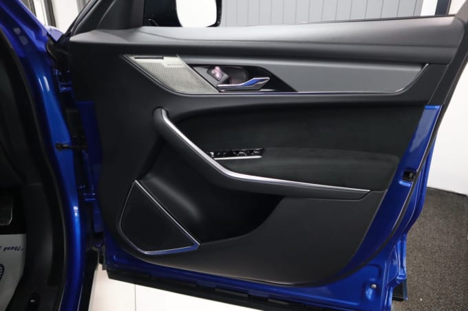 2025 Jaguar F-pace