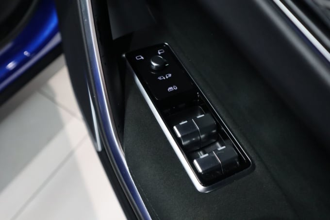 2025 Jaguar F-pace