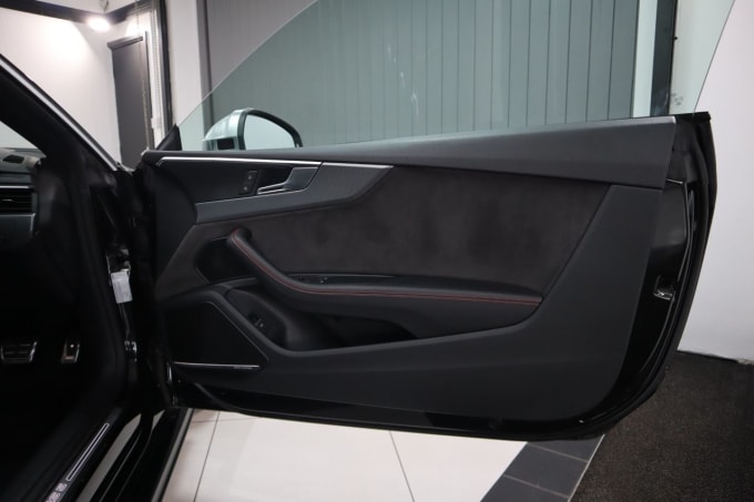 2025 Audi Rs5