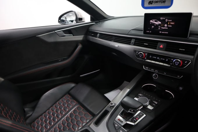 2025 Audi Rs5