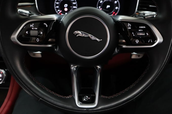 2025 Jaguar F-pace
