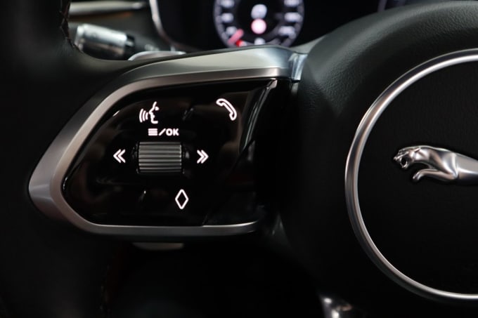 2025 Jaguar F-pace